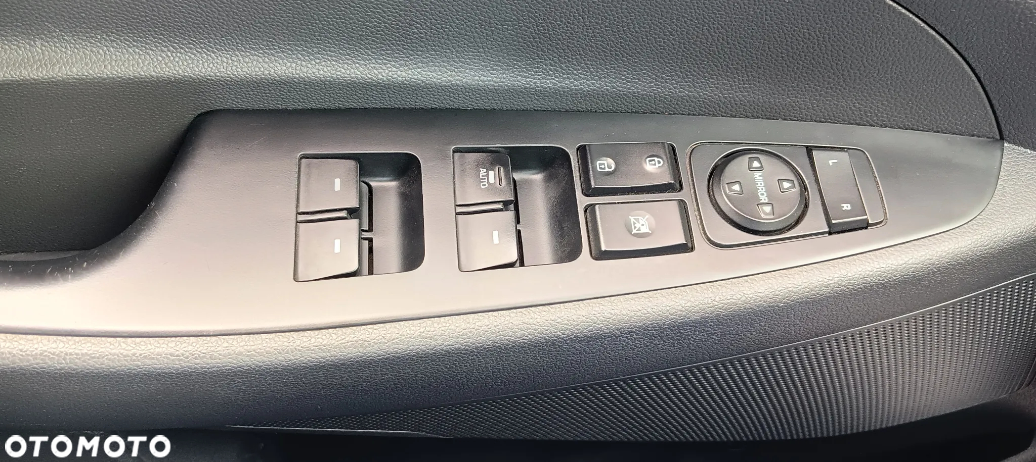Hyundai Tucson - 12