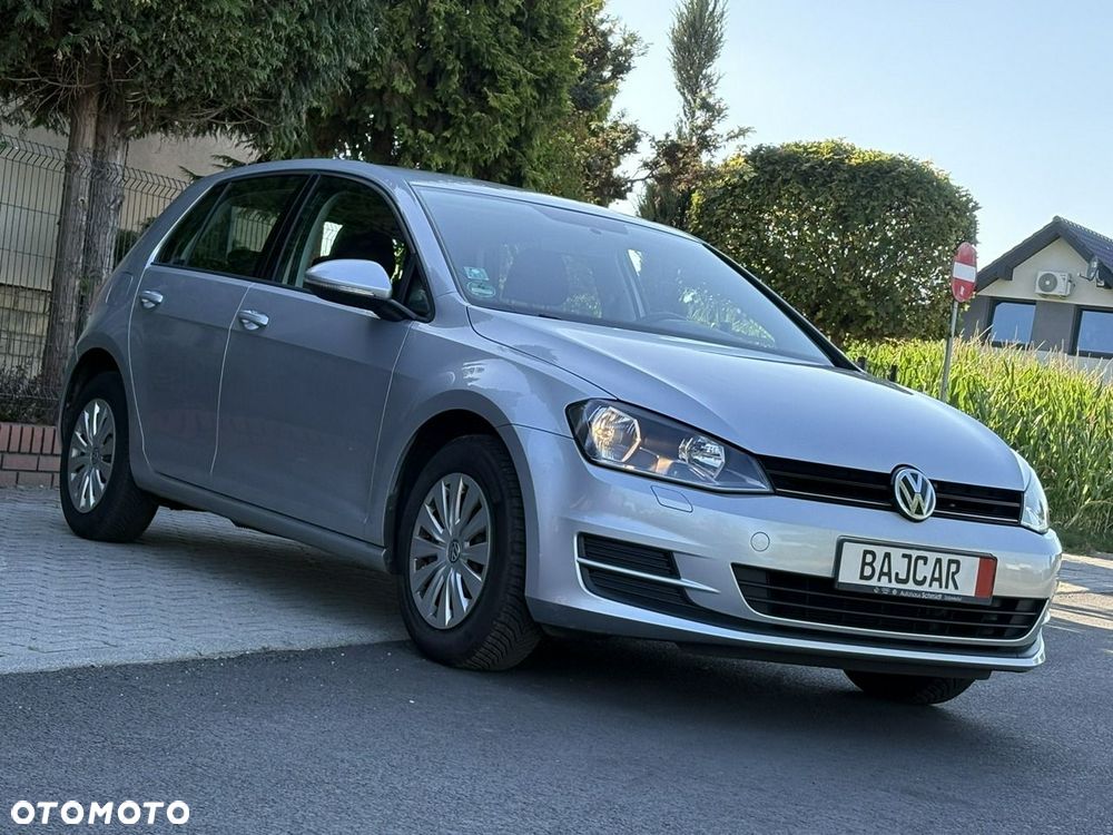 Volkswagen Golf - 9