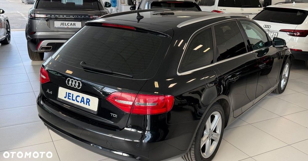 Audi A4 Avant - 22