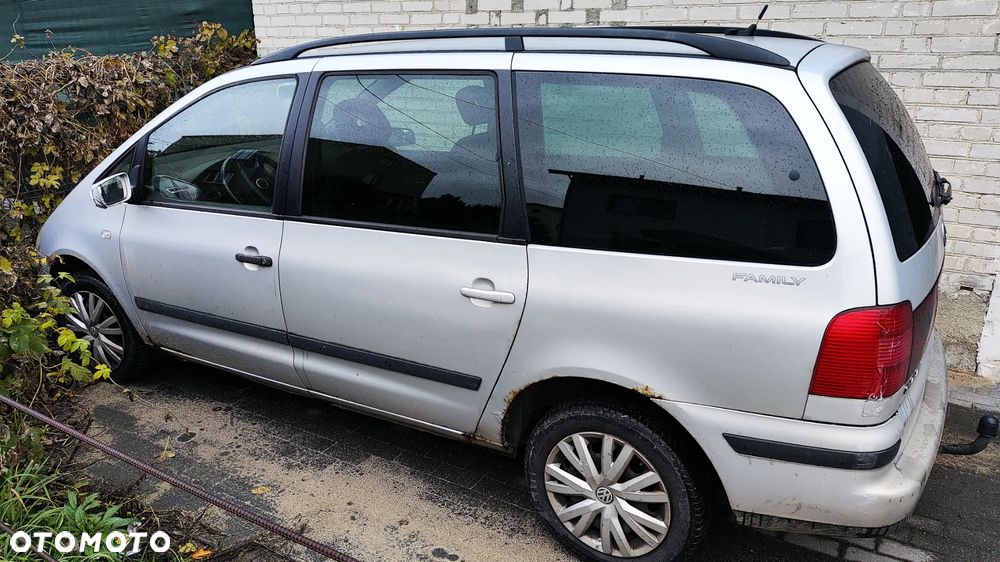 Volkswagen Sharan 1.9 TDI Comfortline - 8