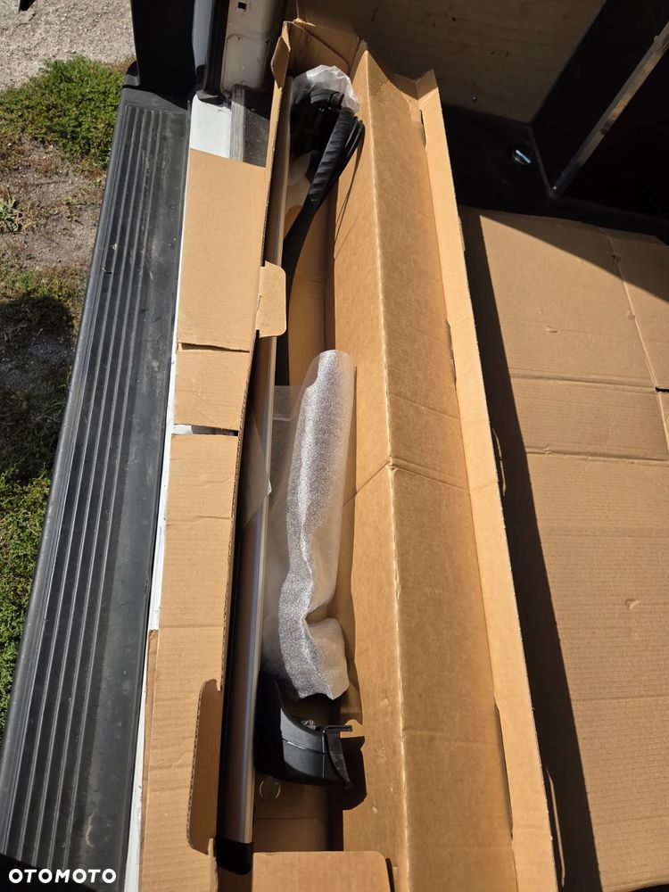 Bagażnik dachowy z szynami Opel Crossland X Grandland X 13474370 39037319 - 1