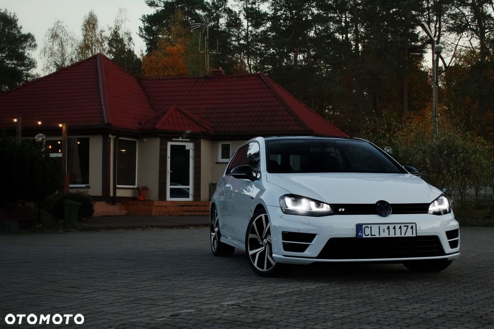Volkswagen Golf R 2.0 TSI OPF 4Motion DSG - 3