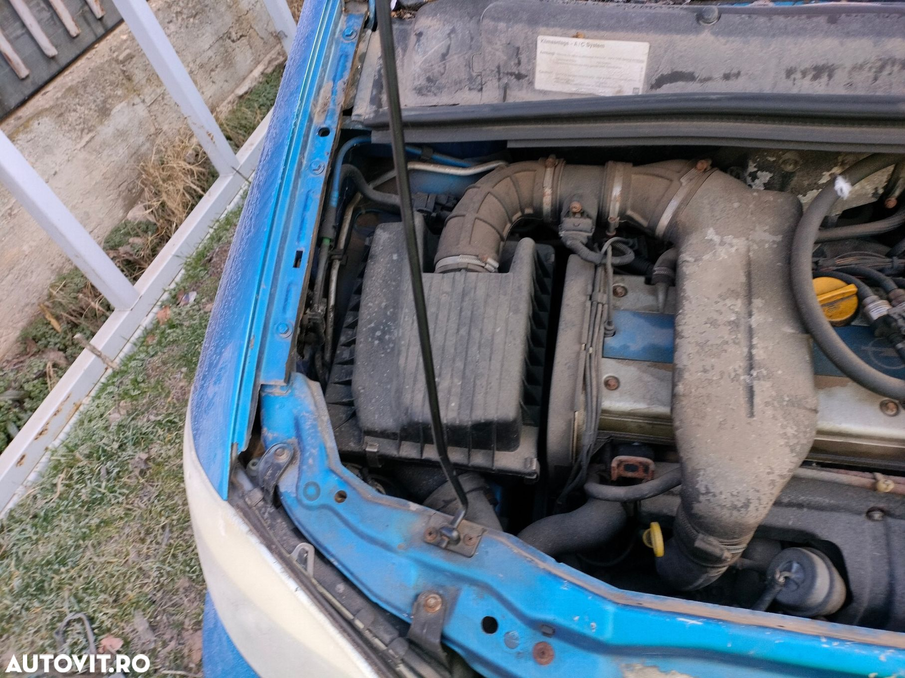Dezmembrari  Opel ZAFIRA A (F75)  1999  > 2006 2.0 OPC Benzina - 3