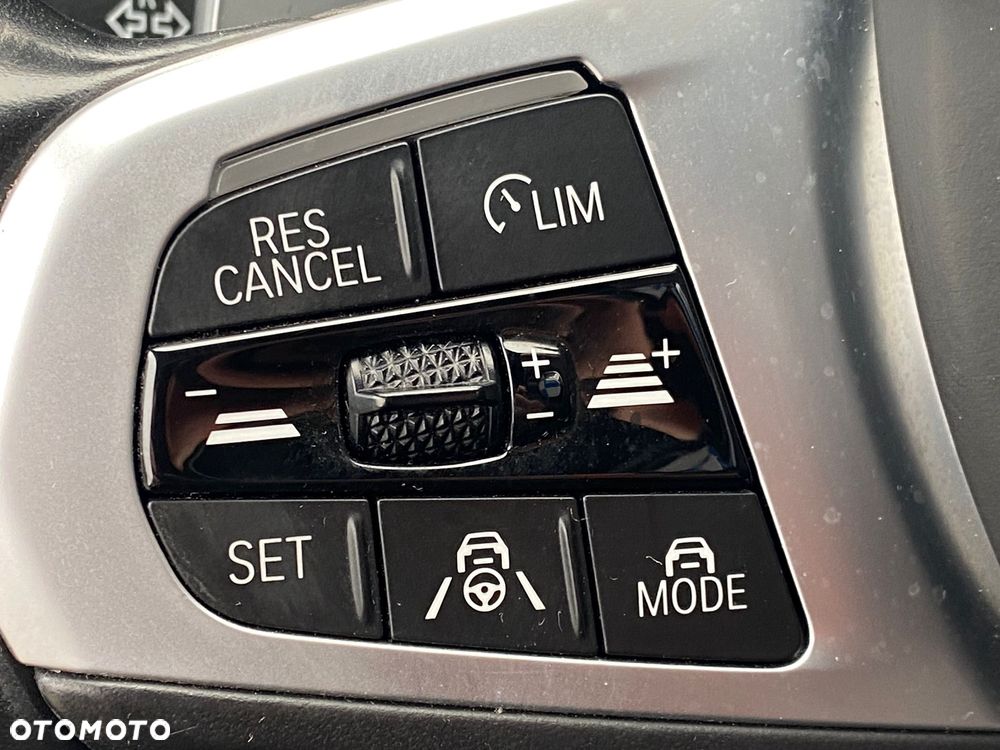 BMW Seria 8 840d xDrive - 13