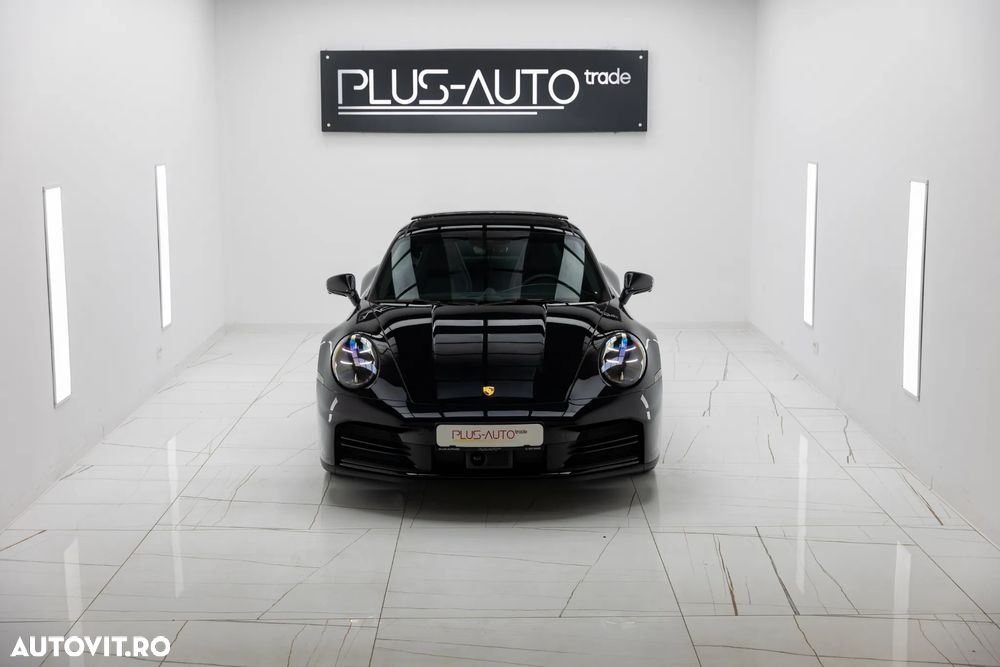Porsche 911 Carrera PDK - 3
