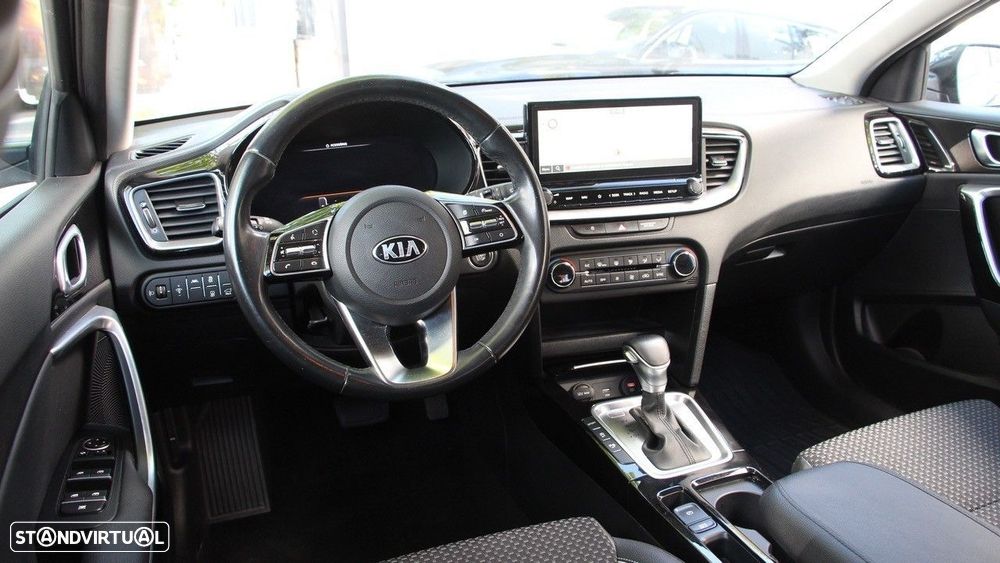 Kia XCeed 1.4 T-GDI Tech+SRF 7DCT - 16