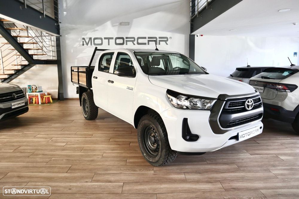 Toyota Hilux 2.4 D-4D 4WD CD CM - 1