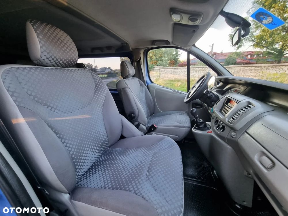 Renault Trafic L1H1 Passenger Lux - 19
