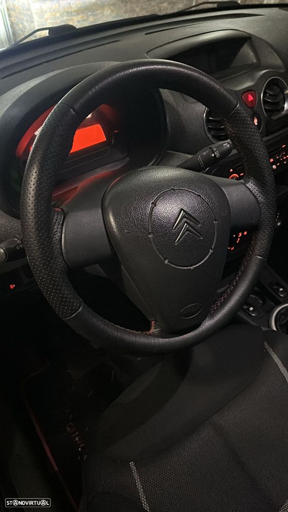 Citroën C2 1.4 HDi VTR - 23