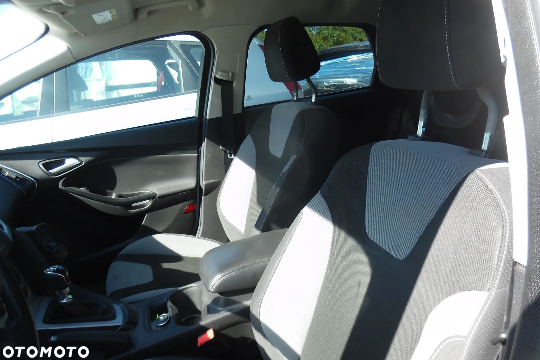 Ford Focus - 8