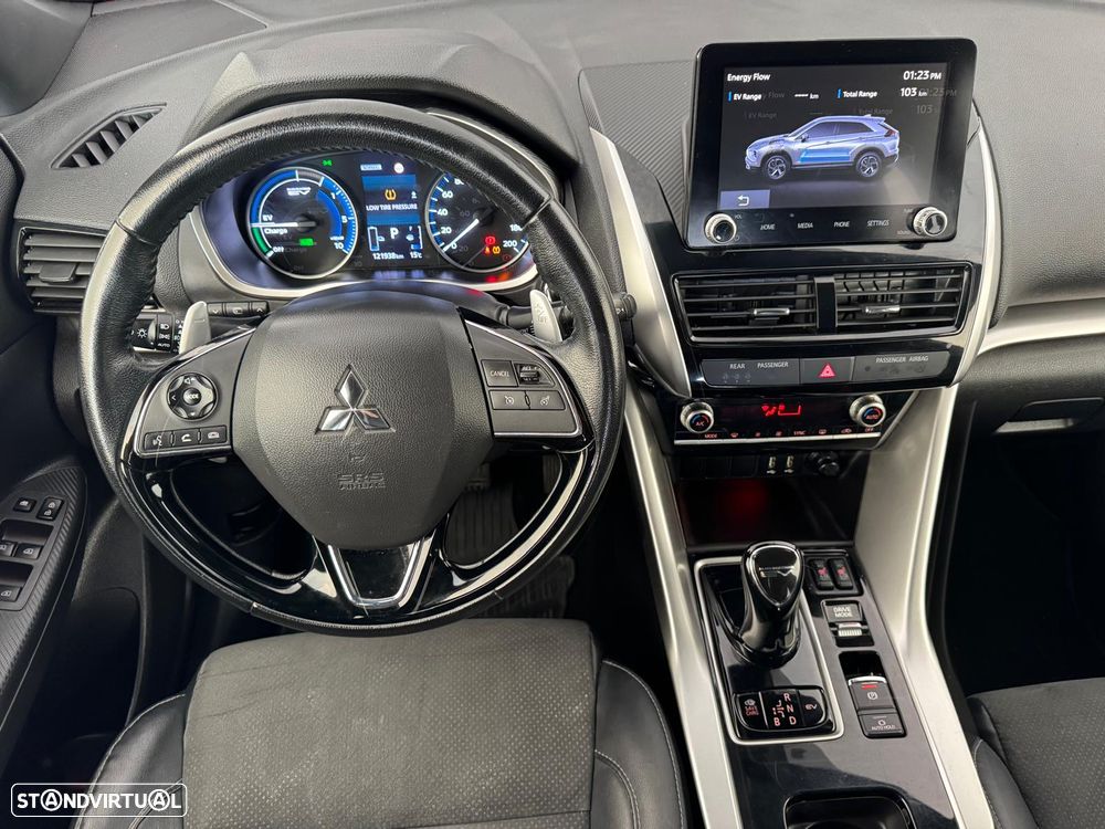 Mitsubishi Eclipse Cross Plug-In Hybrid 4WD Intro Edition - 18