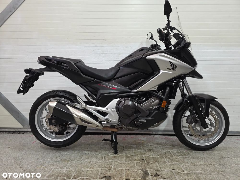 Honda NC - 6
