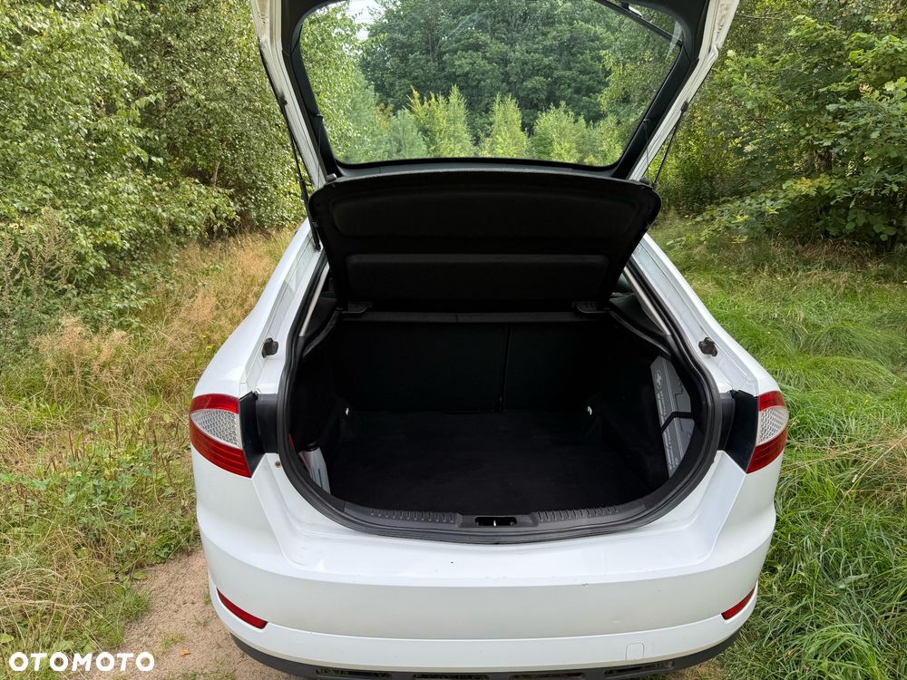 Ford Mondeo 1.8 TDCi Silver X - 18