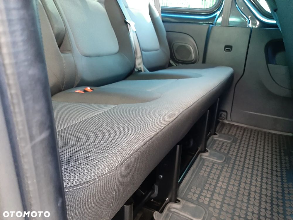 Renault Trafic SpaceClass 2.0 dCi - 15