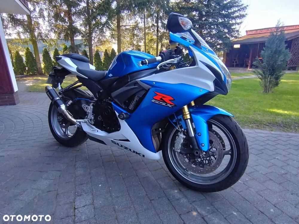 Suzuki GSX-R - 1