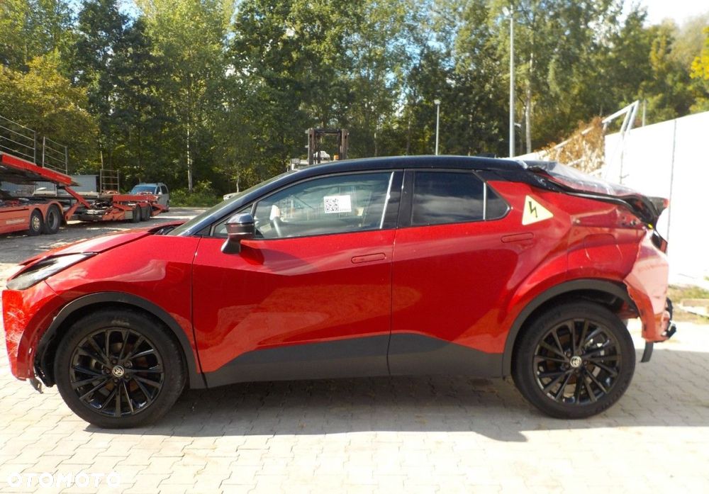Toyota C-HR - 12