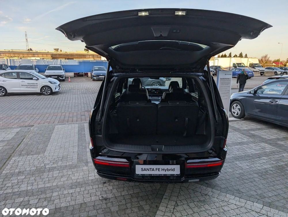 Hyundai Santa Fe - 4