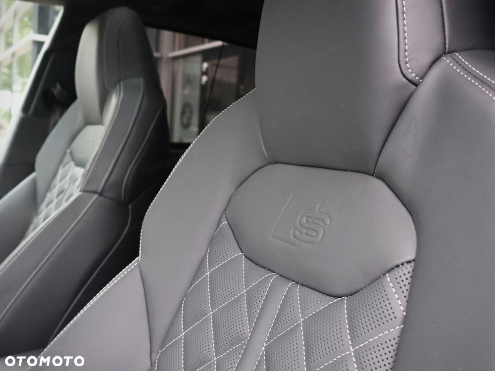 Audi Q8 TFSI e PHEV 360 kW Quattro Tiptronic - 6