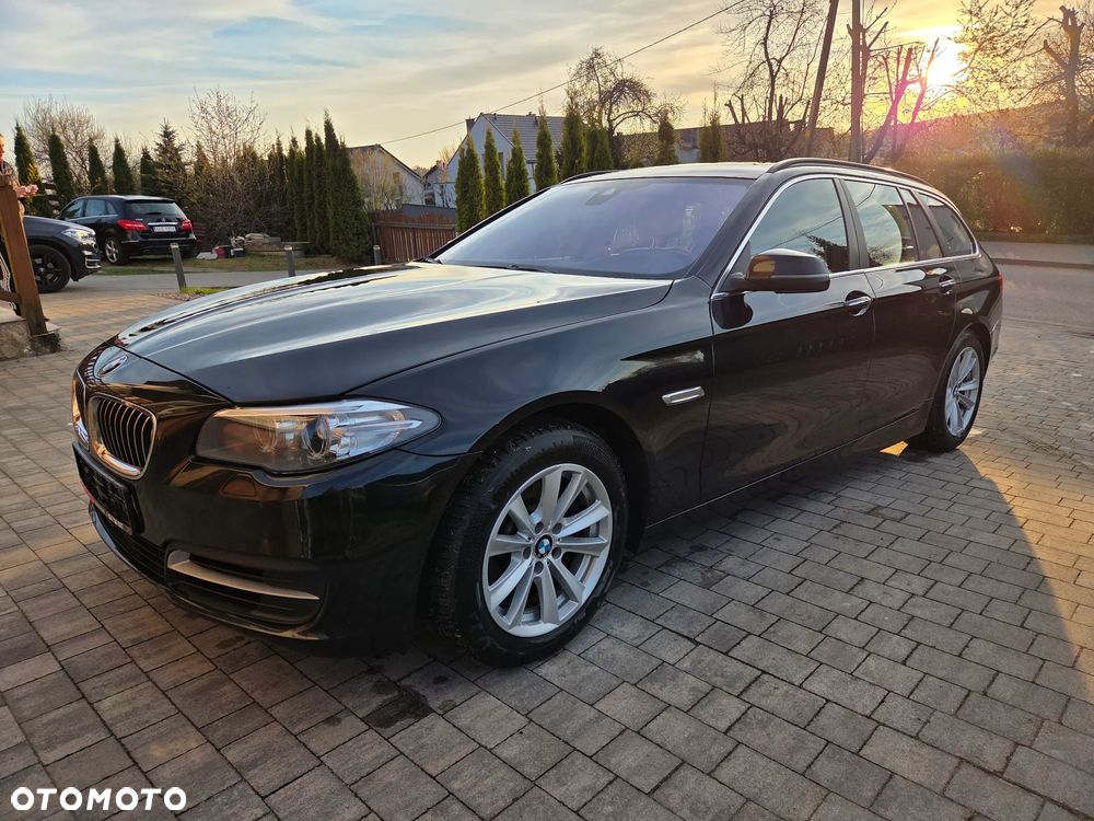 BMW Seria 5 520d Sport - 1