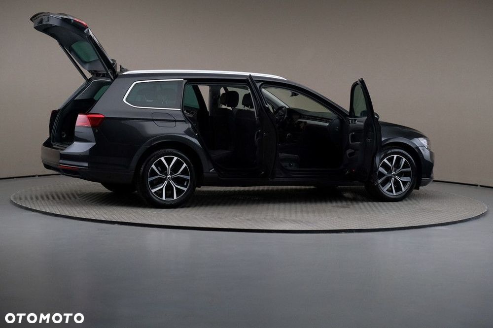 Volkswagen Passat Variant - 6