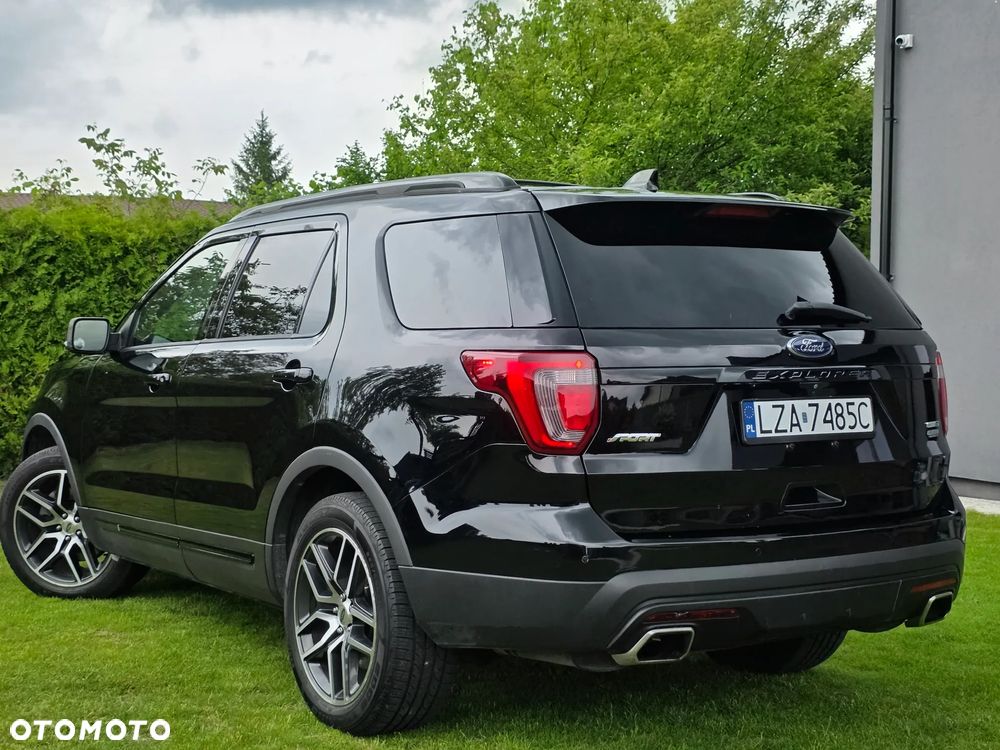 Ford Explorer - 5