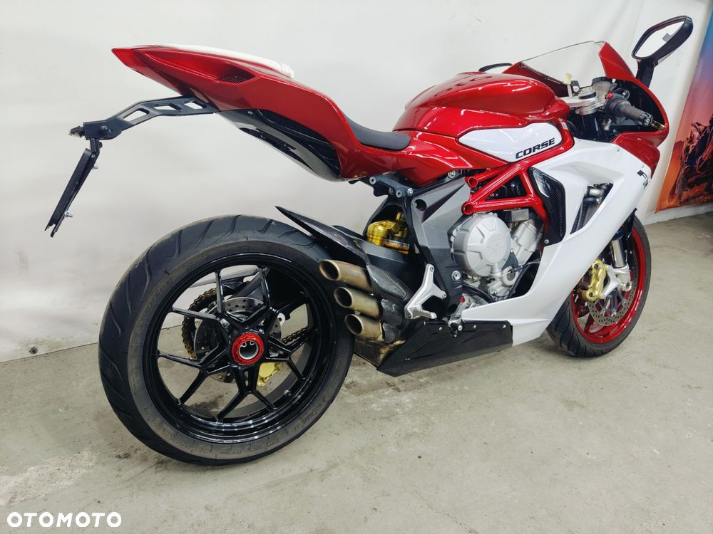 MV AGUSTA F3 - 11