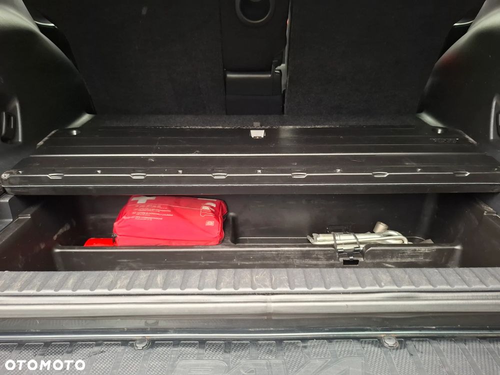 Toyota RAV4 2.0 VVT-i Sol - 17