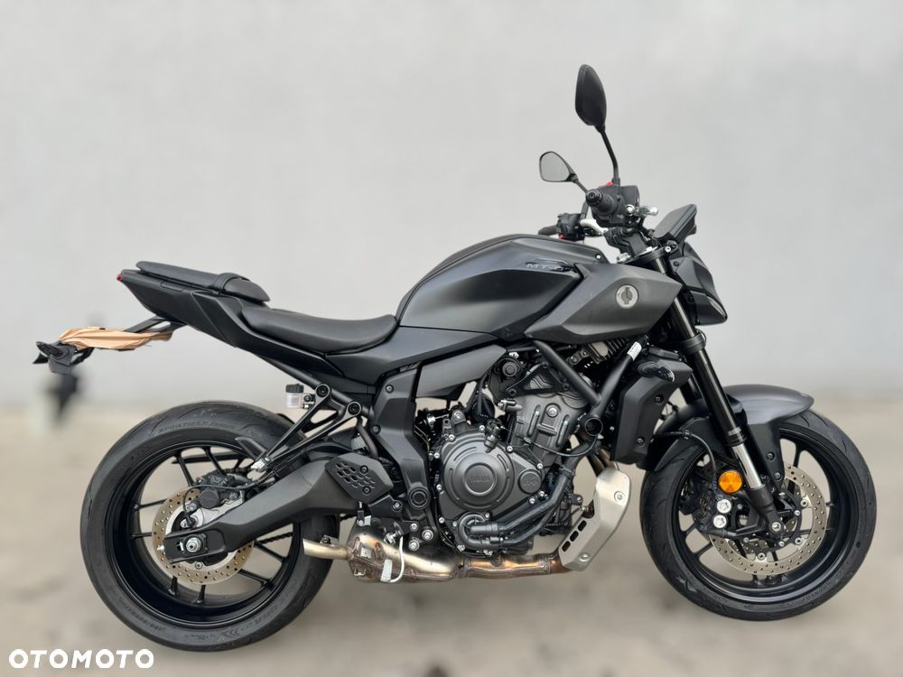 Yamaha MT - 2