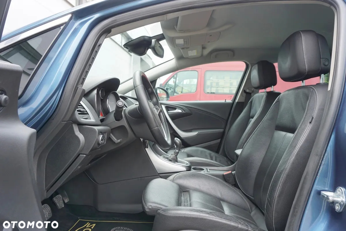 Opel Astra 1.4 Turbo Sports Tourer ecoFLEX Start/Stop - 24