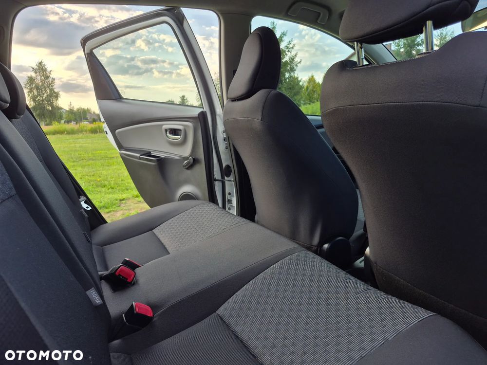 Toyota Yaris 1.5 VVT-i Style - 22