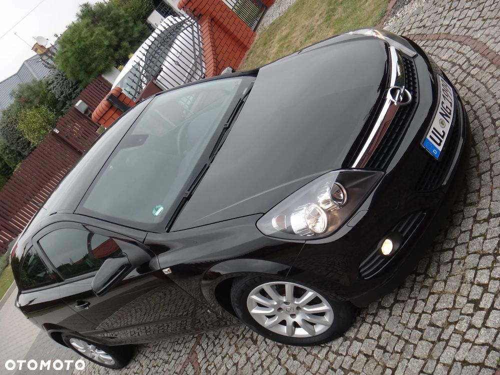 Opel Astra 1.6 NAVI - 20