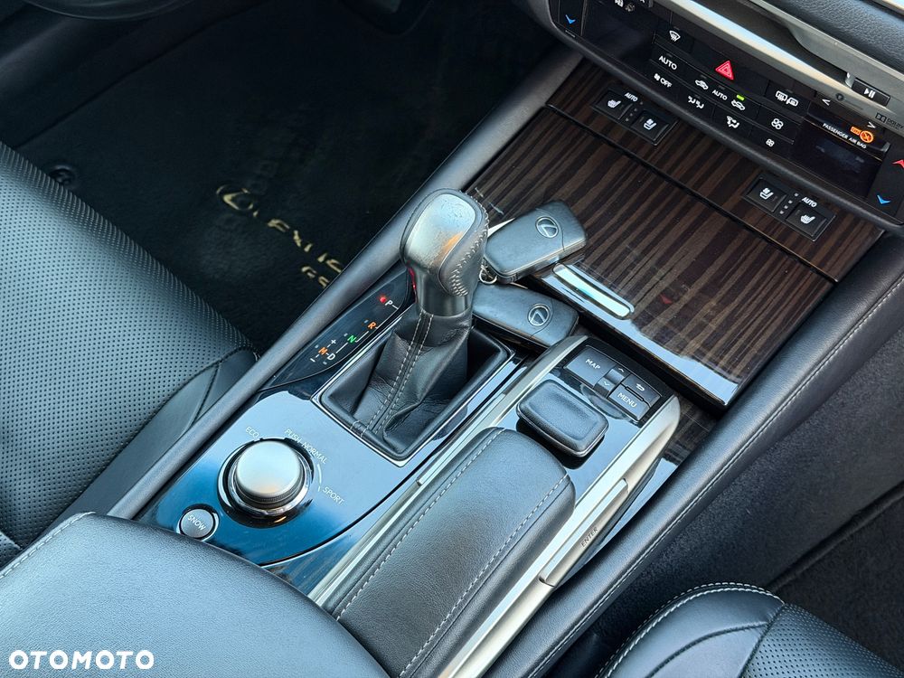 Lexus GS 200t / 300 Elegance - 37