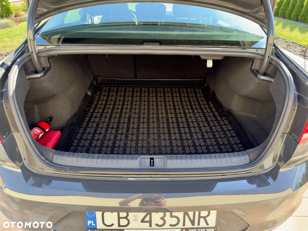 Volkswagen Passat 1.5 TSI EVO Trendline - 29