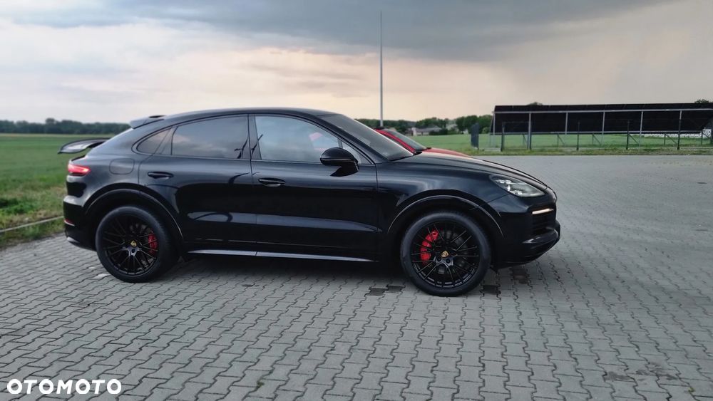 Porsche Cayenne - 3
