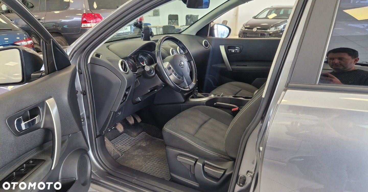 Nissan Qashqai - 12