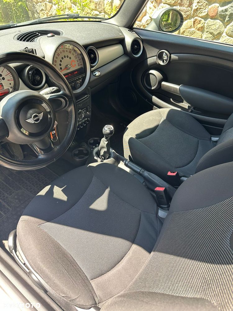 MINI ONE Standard - 20