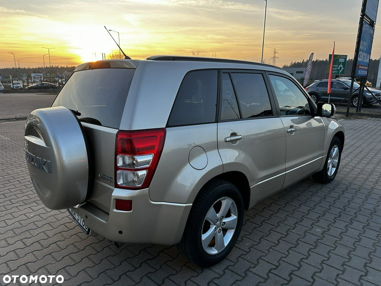 Suzuki Grand Vitara 1.9 DDiS Premium - 5