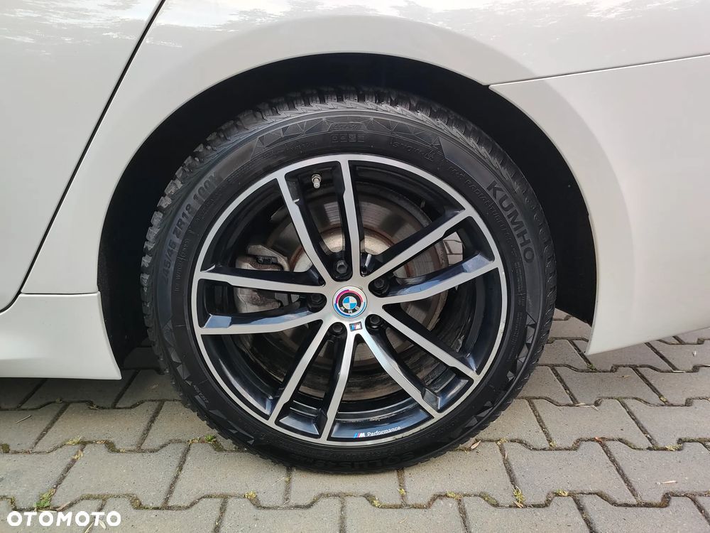 BMW Seria 5 518d mHEV M Sport sport - 32