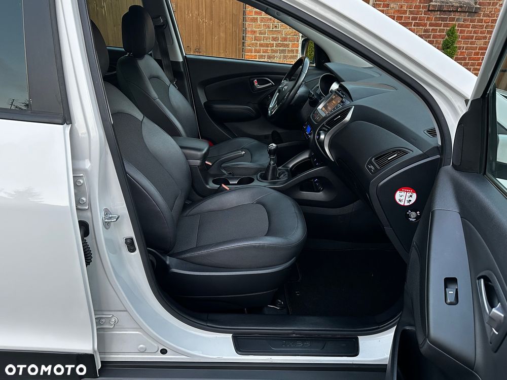 Hyundai ix35 1.6 GDI Premium 2WD - 19