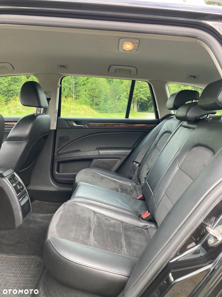 Skoda Superb 2.0 TDI Elegance DSG - 6