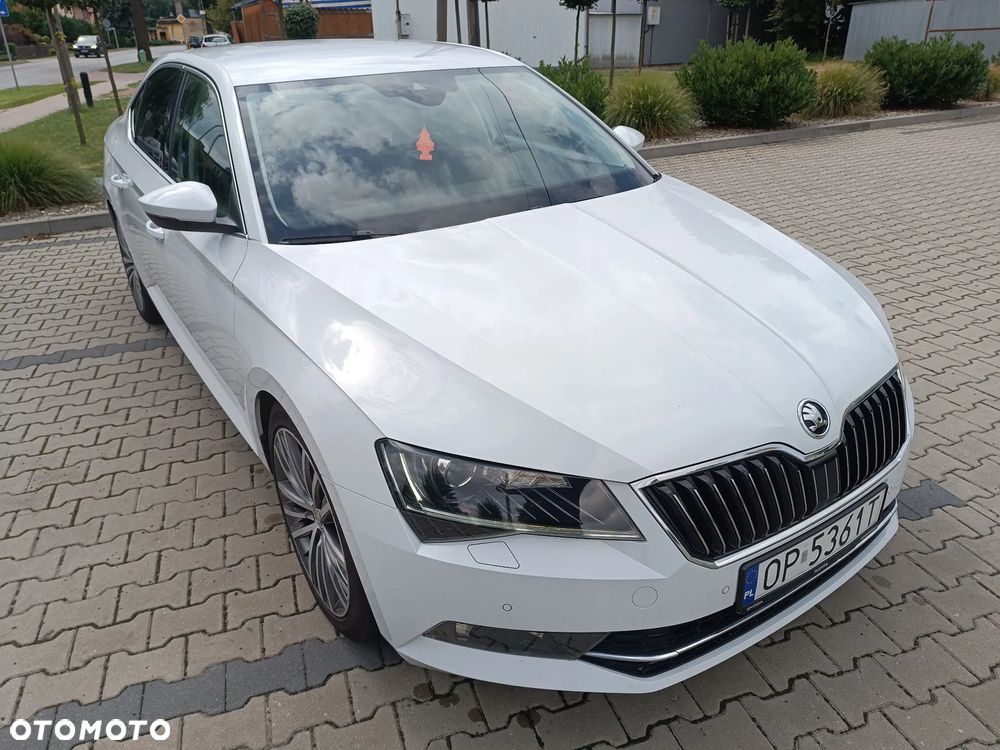 Skoda Superb 2.0 TDI 4x4 DSG Sportline - 5