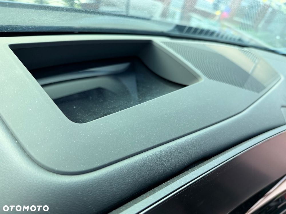 BMW Seria 5 520d xDrive mHEV M Sport - 18