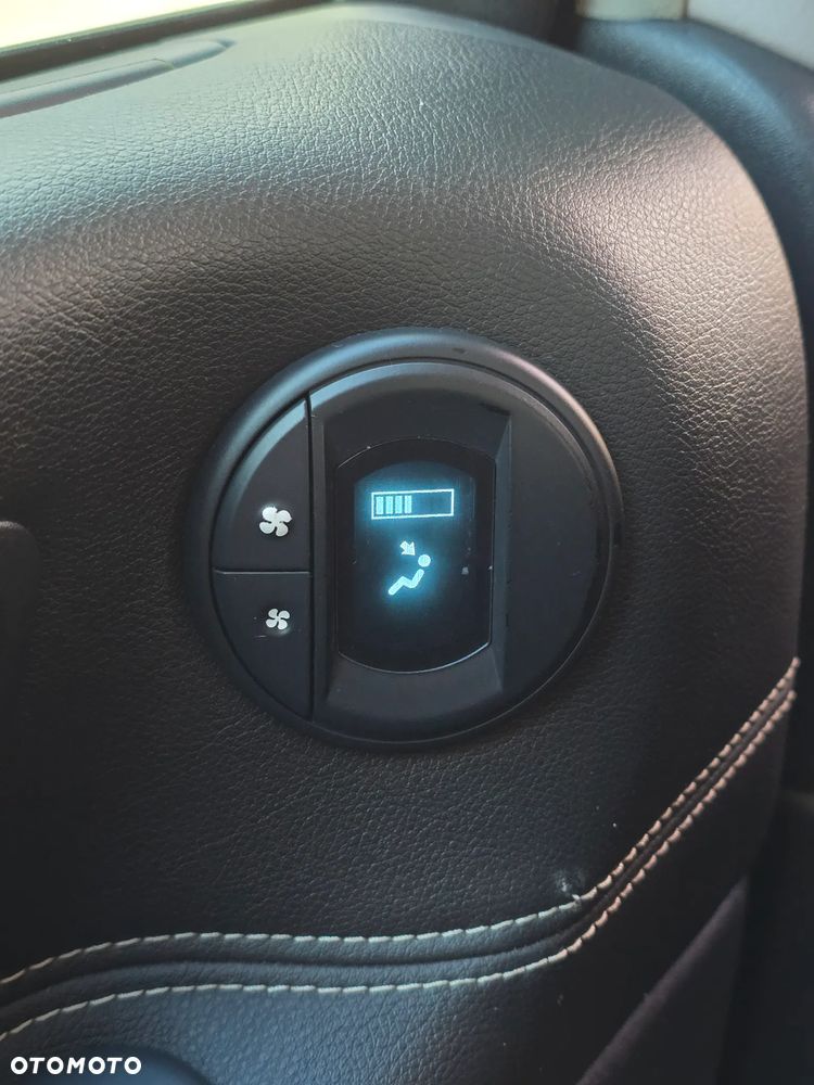 Renault Espace 2.0 dCi FAP Initiale - 28