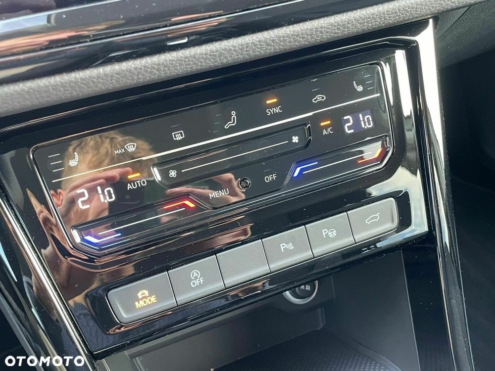 Volkswagen Touran 1.5 TSI EVO Highline DSG - 9