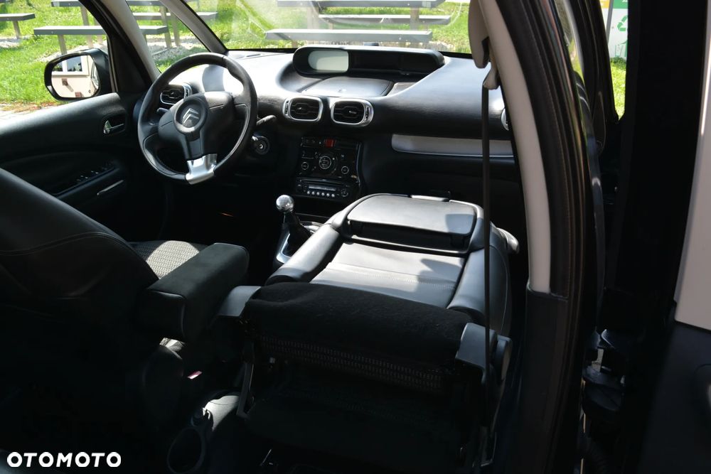 Citroën C3 Picasso 1.6i Exclusive - 31