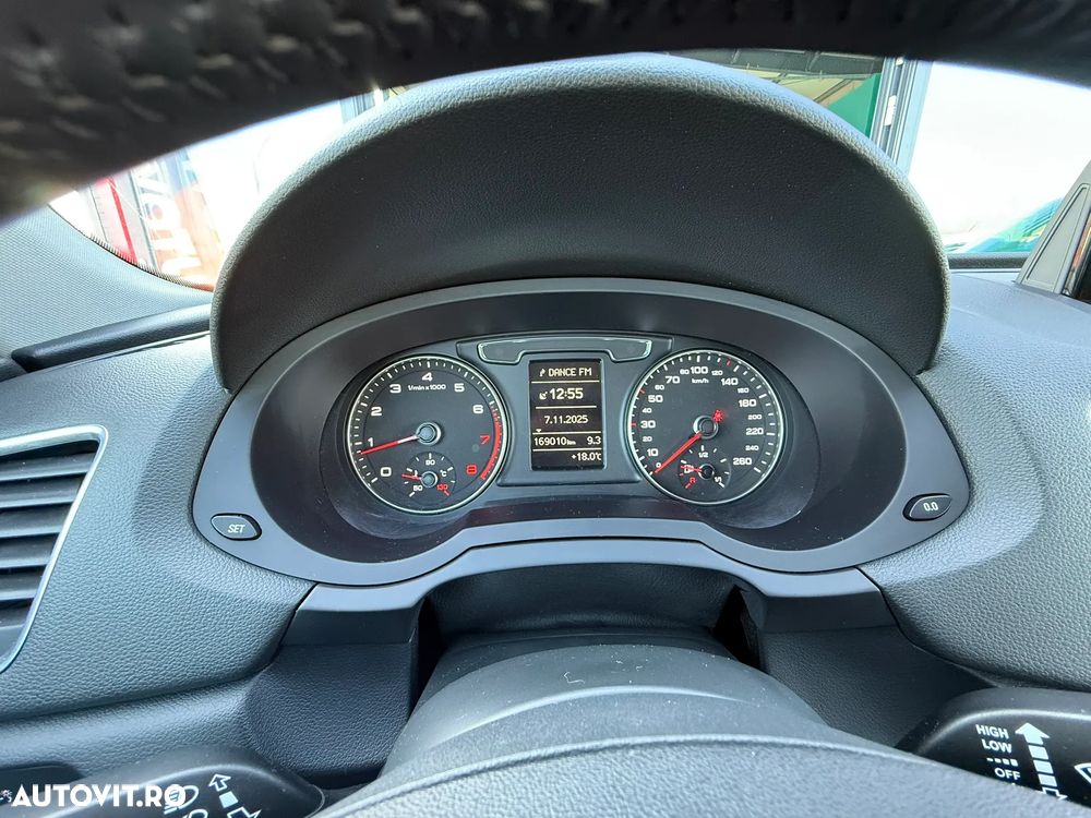 Audi Q3 1.4 TFSI ultra Sport - 32