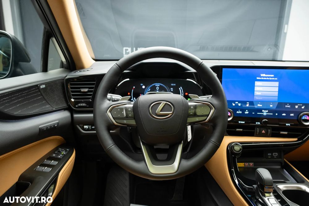 Lexus Seria NX - 23