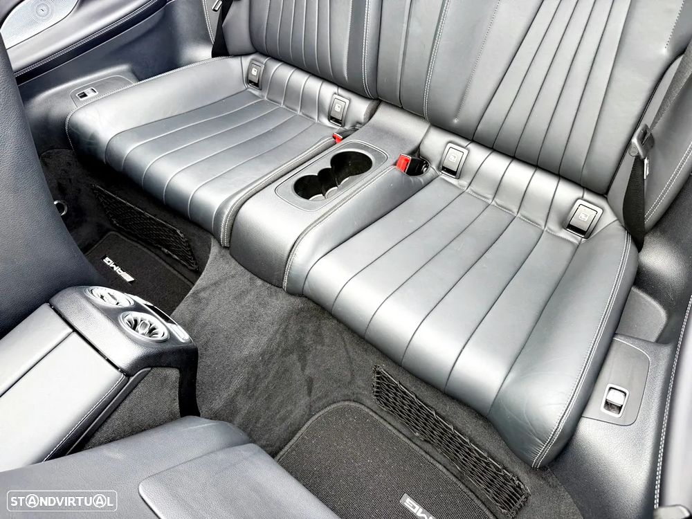 Mercedes-Benz C 220 d Cabrio 9G-Tronic AMG Line - 26