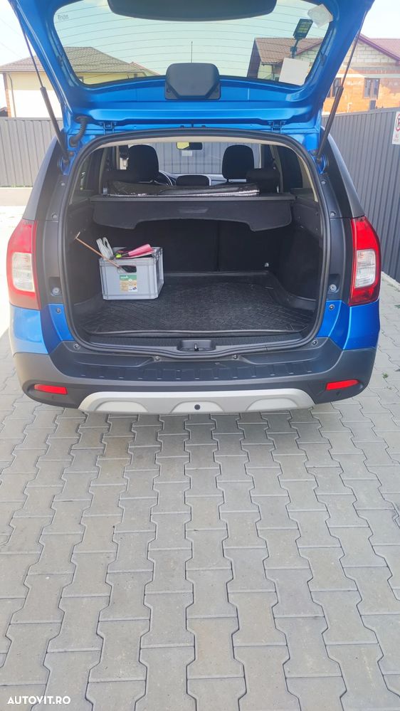 Dacia Logan Stepway 0.9 TCe - 8