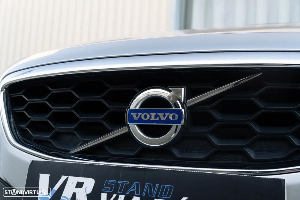 Volvo V40 Cross Country - 35